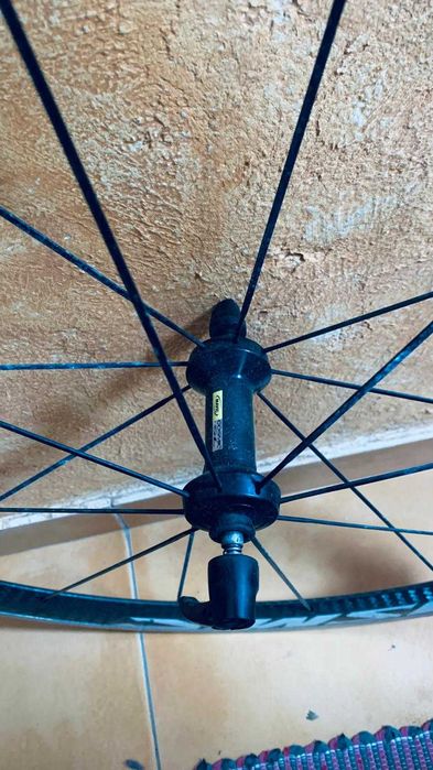 roda FRONT COSMIC MAVIC