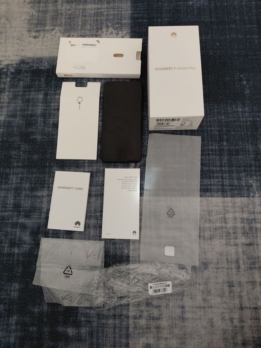 Telemóvel Huawei P Smart PRO 128gb e smartband huawei