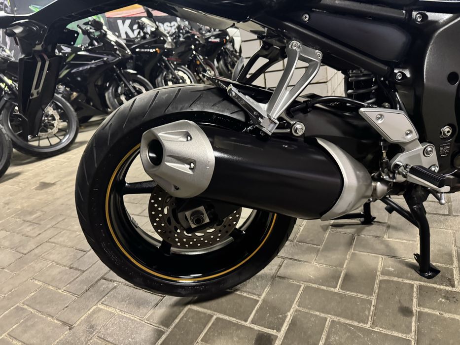 Японский мотоцикл Yamaha FZ1  2007г.