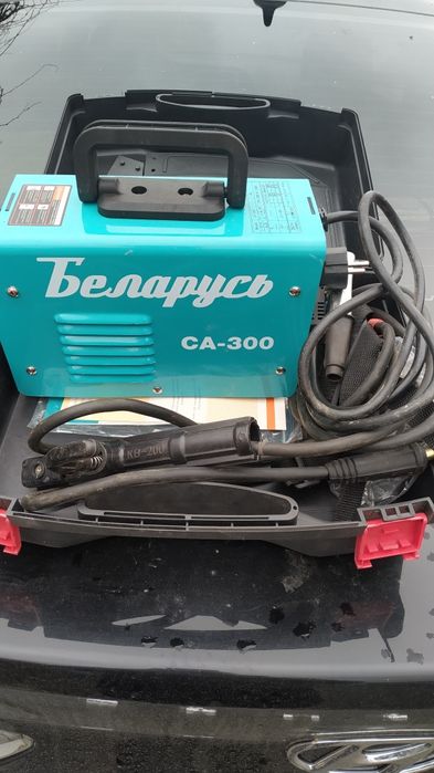 Продам инверторный сварочный аппарат СА 300