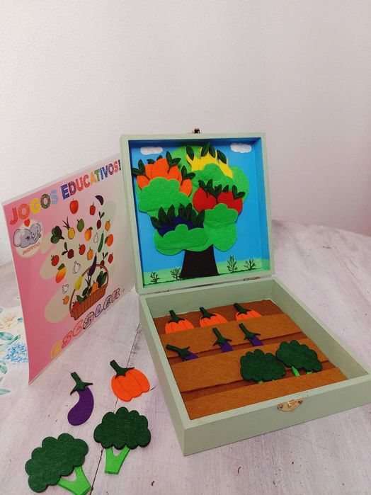 Jogos educativos, brinquedos, matemática, cores, hortaliças, feltro.