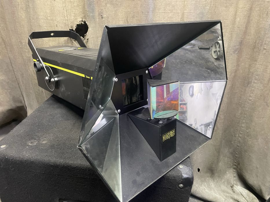 Колонки, саб, микрофон, светомузыка