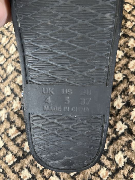 Шльопанці тапки Primark 37 р