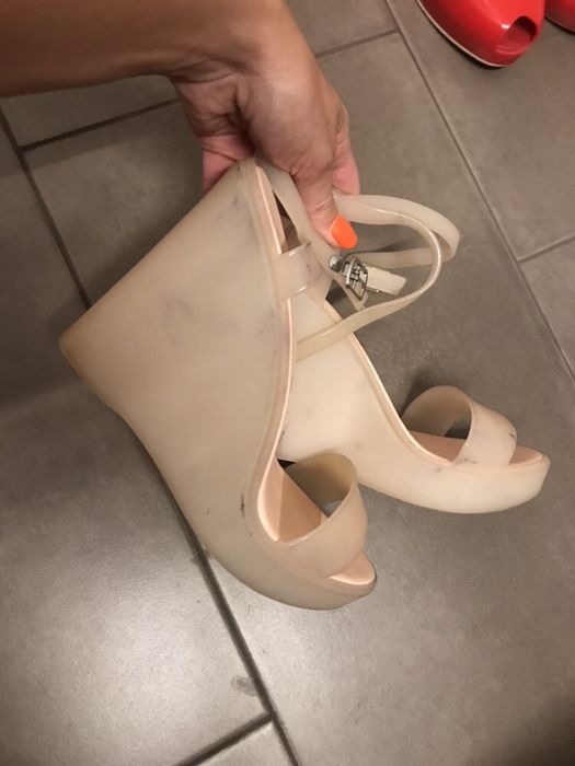 Koturny ala Melissa bezowe