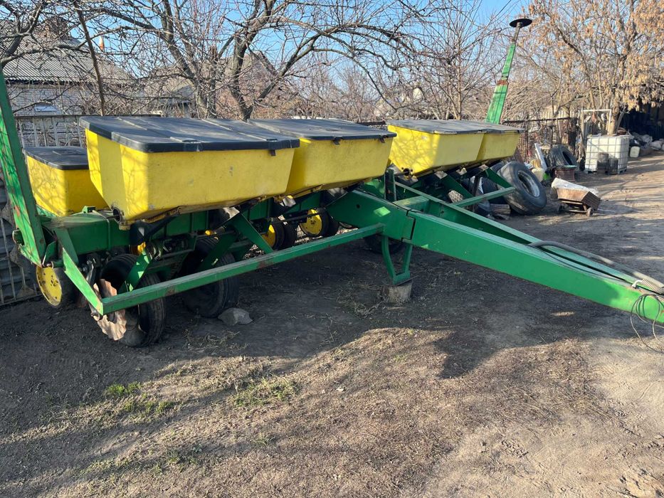Сівалка John Deere 7000