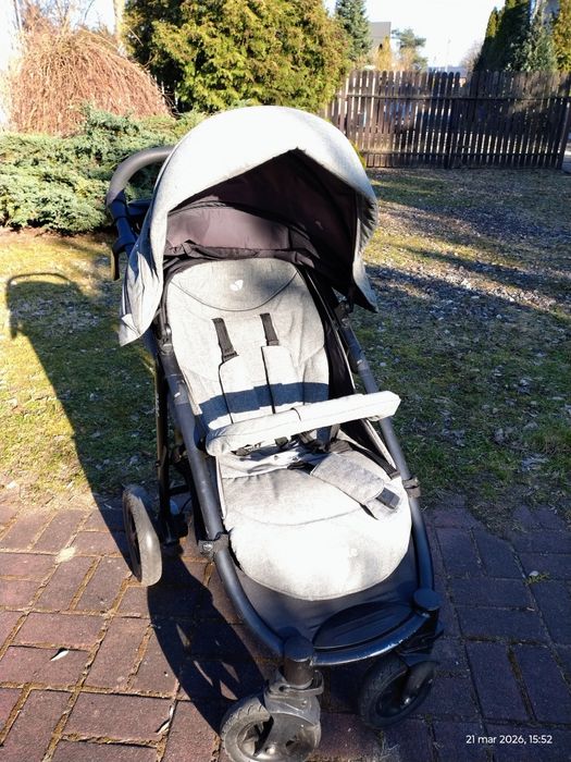 Wózek spacerowy Joie