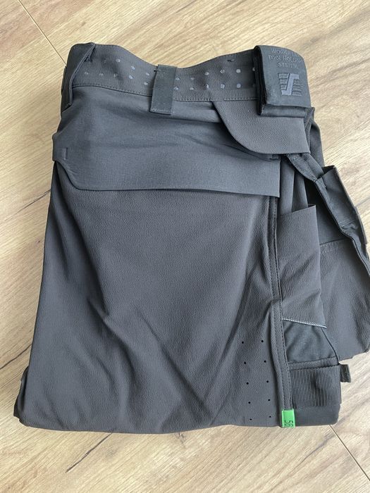 56 Spodnie robocze snickers 6944 czarne