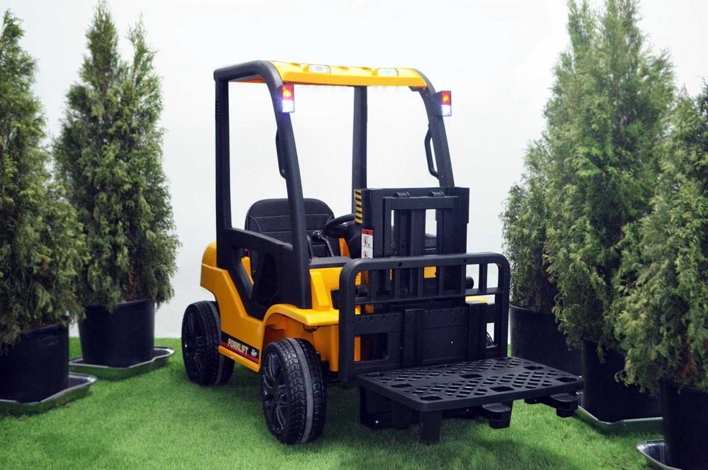 WÓZEK WIDŁOWY JCB Ciągnik Elektryczny Auto Akumulator Paleciak DZIECI