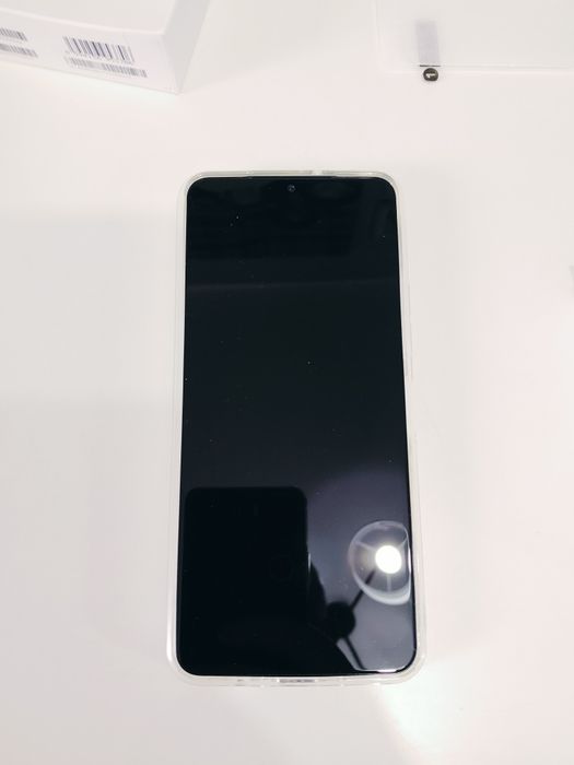 Smartfon T phone 2 NOWY + słuchawki