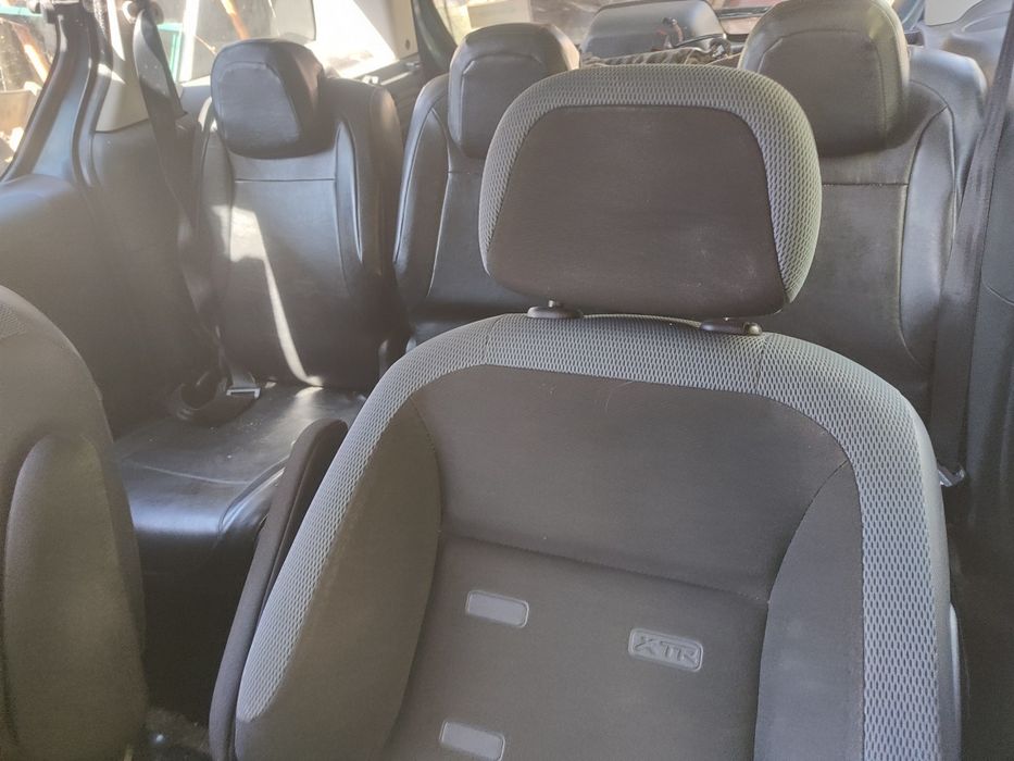 Citroen Berlingo 5 lugares XTR peças 1.6hdi
