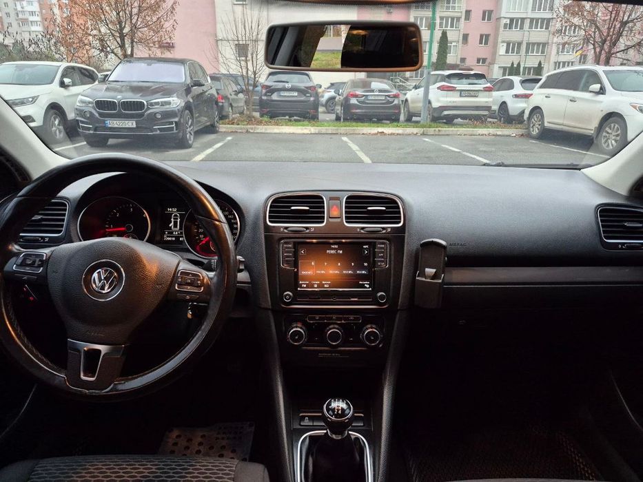 Продам автомобільVW golf 6 2010 рік