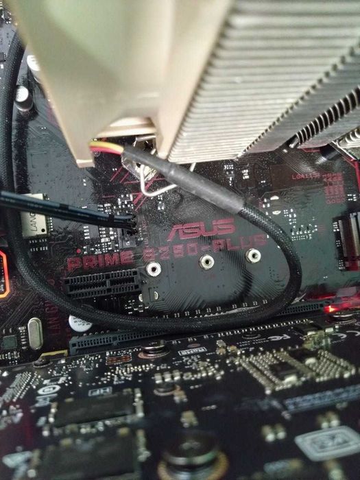 Комплект легендарний Core i7-7700 ddr4 2*8gb ASUS B250-PLUS Noctua U9B