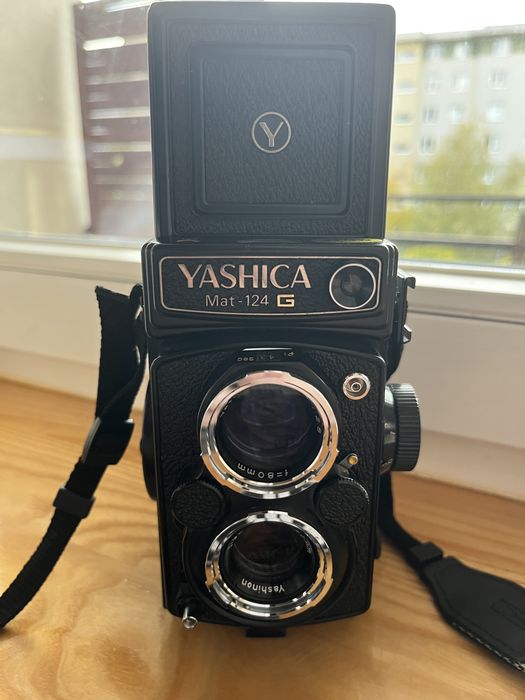 Aparay Yashica 124 G - stan bardzo dobry