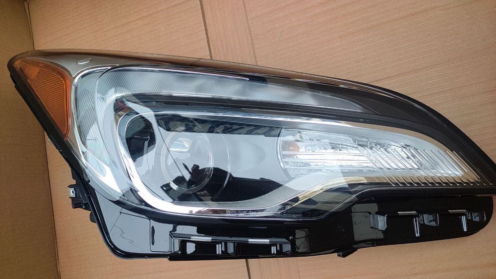 Фары на Buick Envision 2016-2020, 2021-2024. Новые