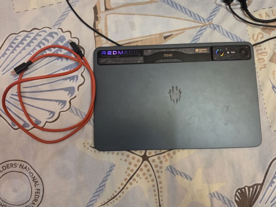 планшет REDMAGIC Nova Gaming Tablet