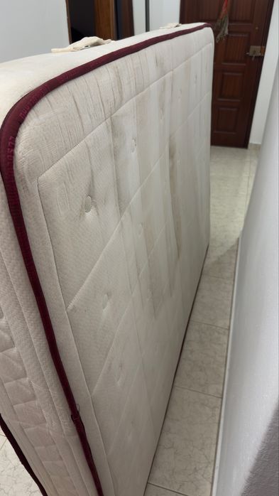 Cama + Colchao 1,40m x 1,90m