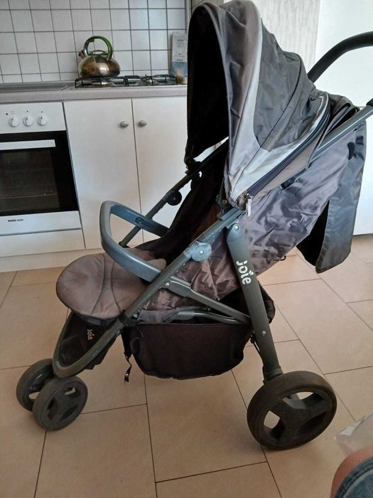 Sprzedam wózek spacerowy