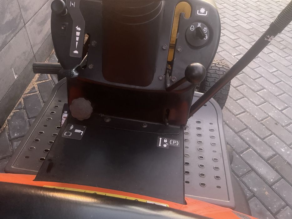 Kosiarka traktorek Husqvarna CT131 12,5 km