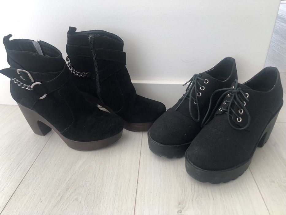 2 Sapato preto de tacao altos