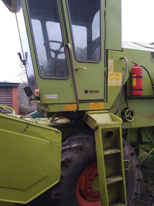 Продам комбайн клас