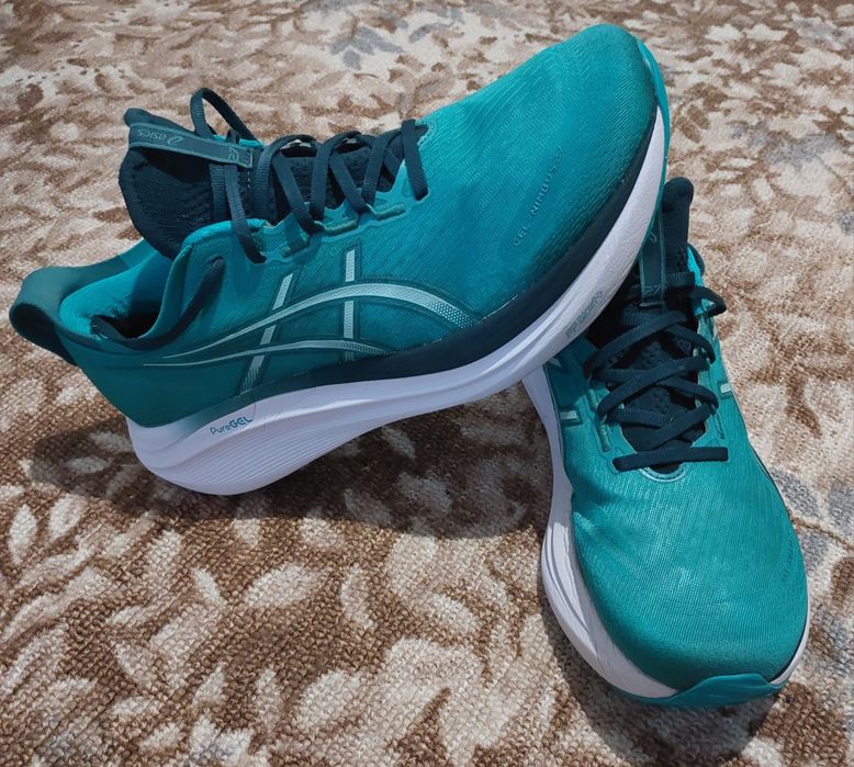 ASICS GEL-Nimbus 27