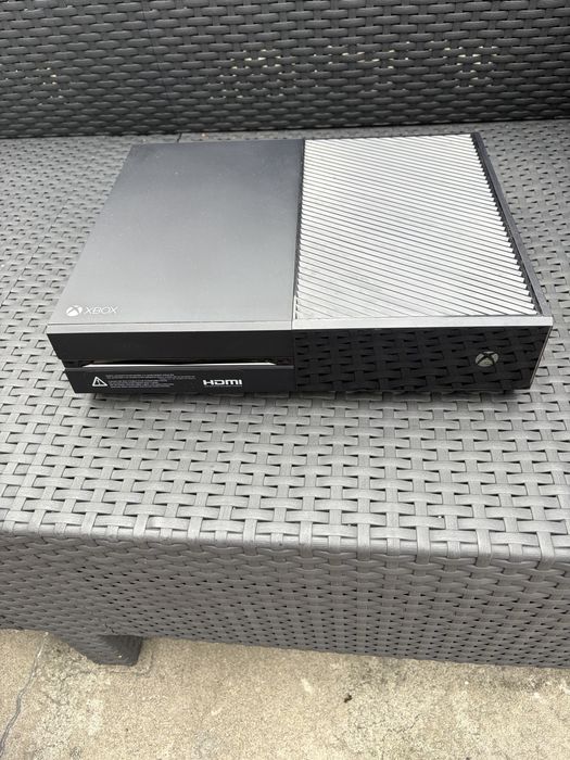 Xbox one z kinectem 2 pady
