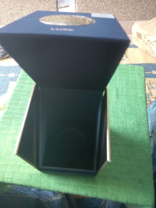 (5) Pudełko od perfum luxe lattafa