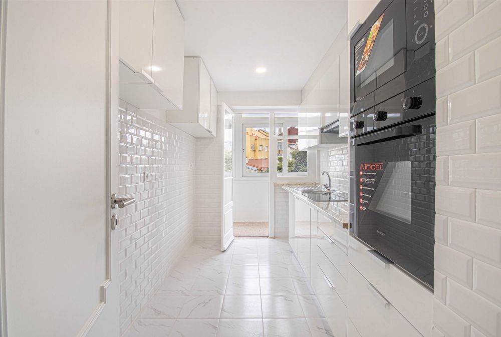 Arrendamento de Apartamento T3 na Rua Dr. Faria de Vasconcelos, nº 5