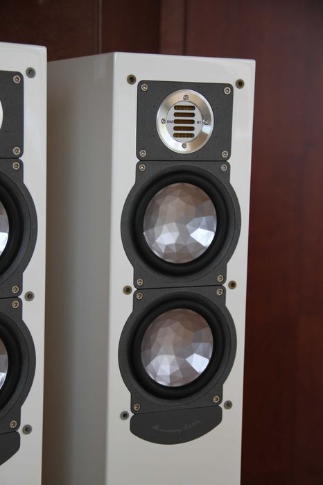 Elac FS 247 Anniversary Edition z JET - kolumny podłogowe