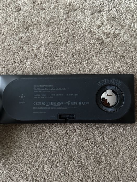 Carregador Wireless 3 em 1 (Belkin)