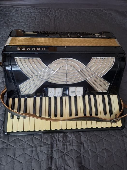 Akordeon Hohner Verdi II – Niemcy, 96 basów, sprawny