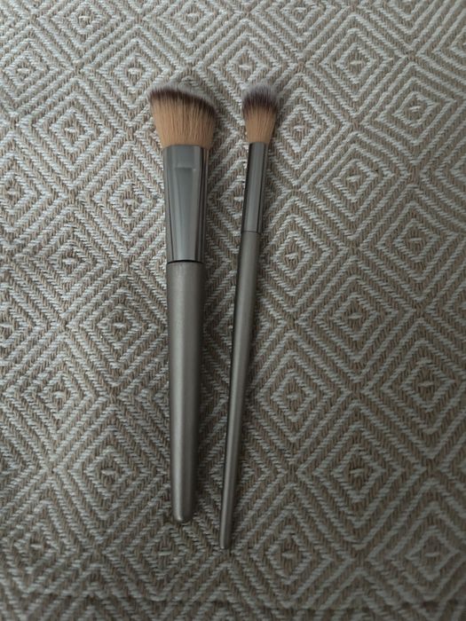 Pędzle do makijażu nowe