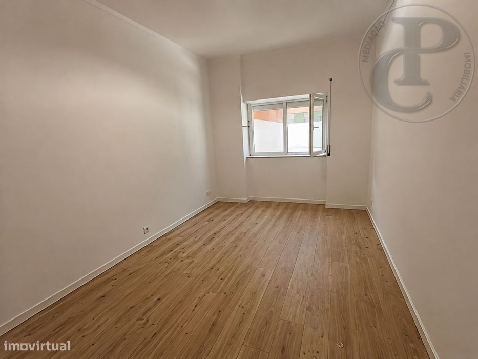 Apartamento T4 na Cruz de Pau
