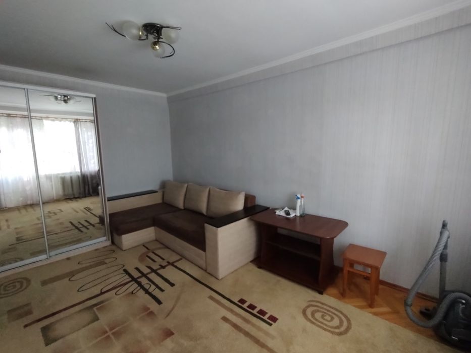 Довгострокова оренда 1кім квартира