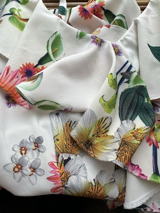 Платье с цветочным принтом