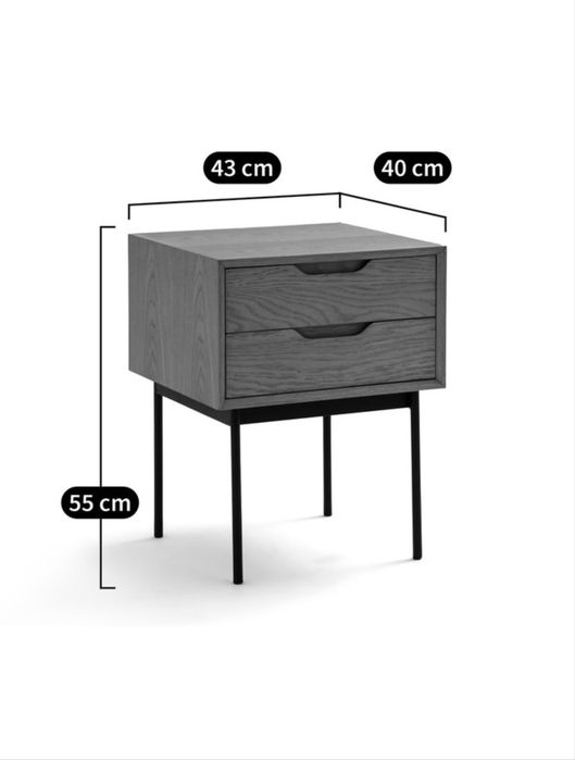 Mesa de cabeceira em Carvalho pes metalicos pretos