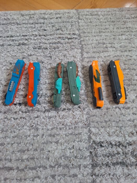 Hot wheels automagnesiaki