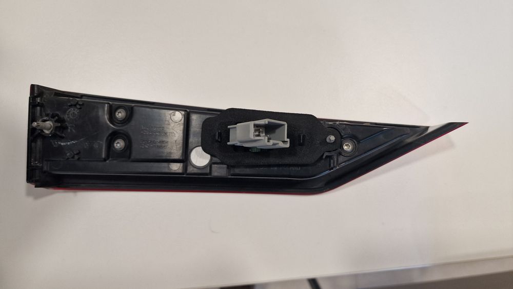 Farolim direito Volvo XC60