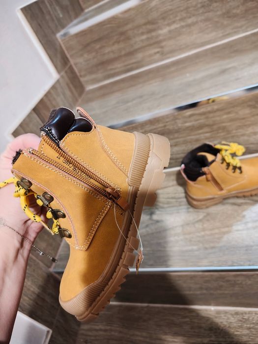 Traperki z futerkiem Camel