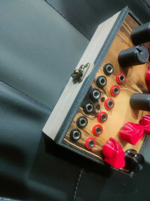 Hexadrone DIY synth mini