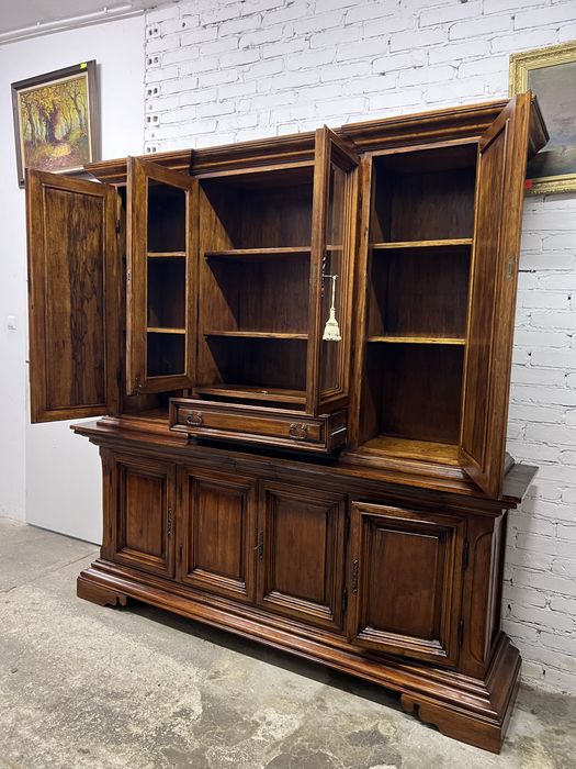 Biblioteka Dębowa /Kredens/Raty