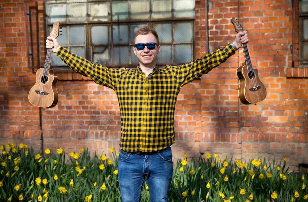 Nauka gry/lekcje gry na gitarze akustycznej/elektrycznej/ukulele