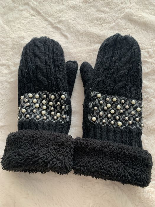 Рукавиці теплі зимові.