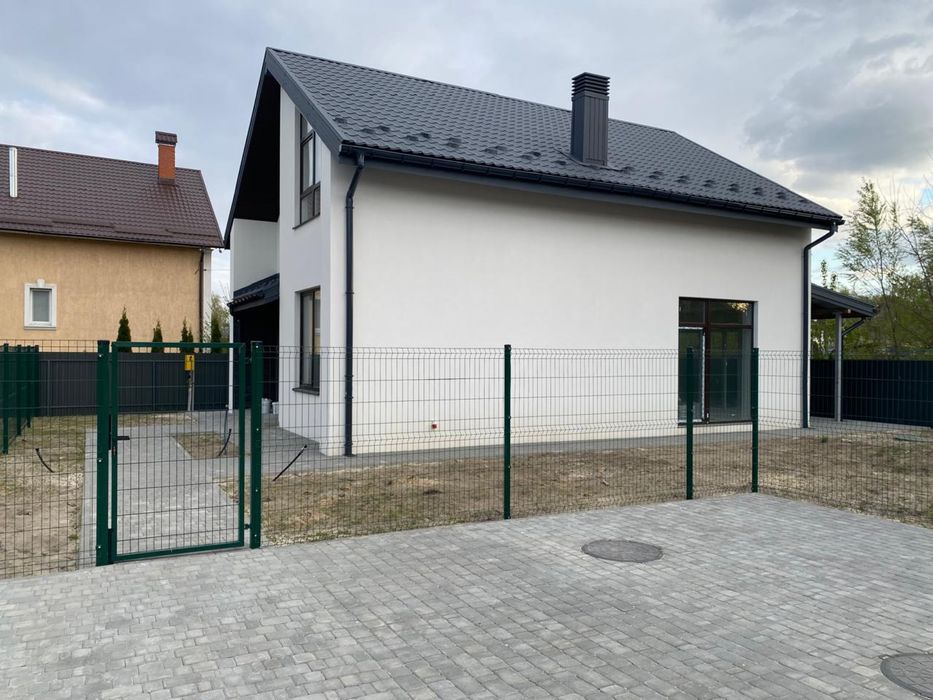 Продается новый дом с ремонтом Газ солнечные панели инвертор Киев Осокорки Дарницкий район метро Славутич Левый берег от застройщика без %