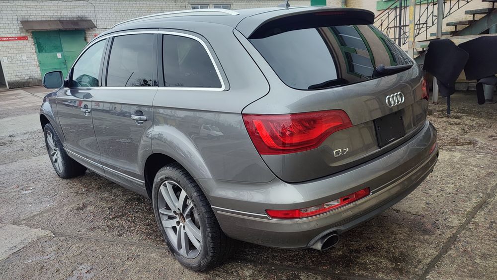 Розборка Q7 Audi запчастини2012р.вN фарби 9Q/M7W