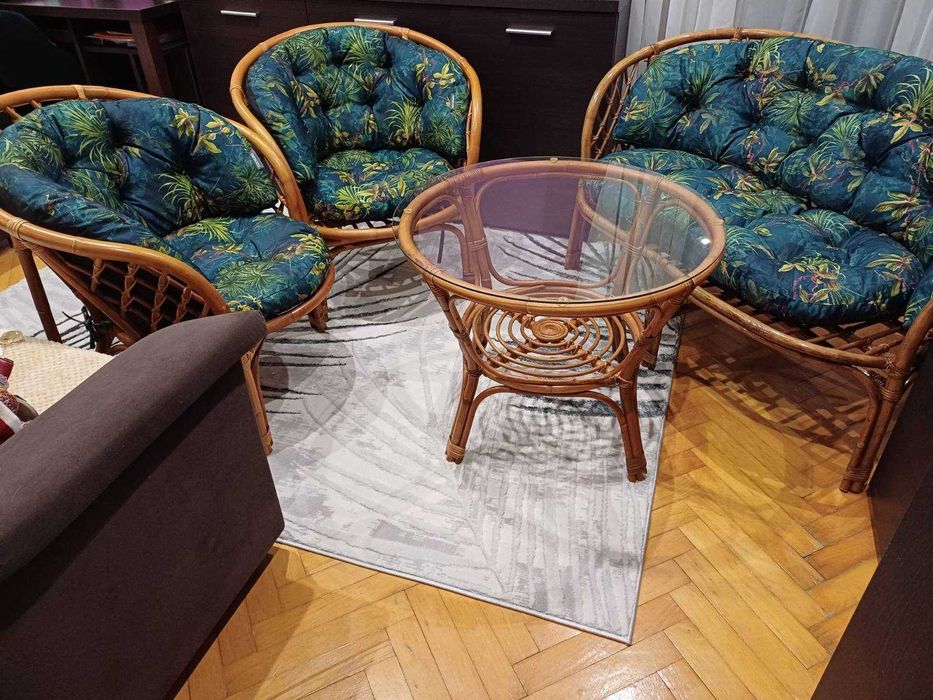 Meble rattanowe ogrodowe