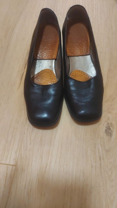 Vendo sapato de curso!