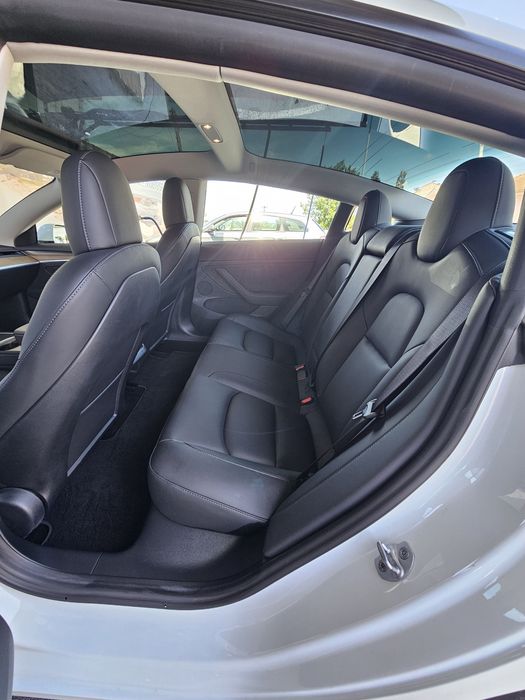 Tesla Model 3 Performance AWD 35 mil kms