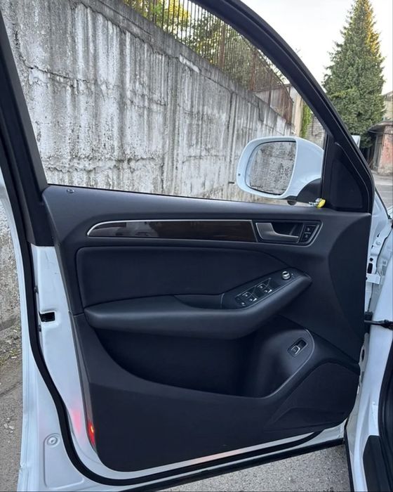 Audi Q5 2012 VIN WA1CFAFP8DA007777 фото оголошення 9 з 18