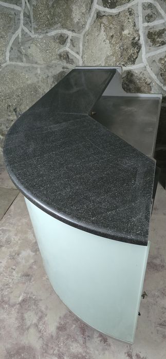 Frigorífico industrial em inox e Balcão